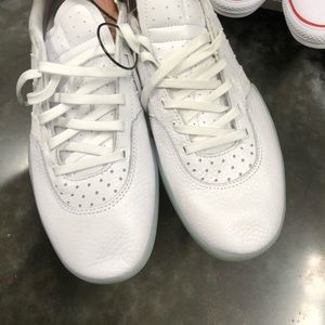 OG adidas skateboarding size 9